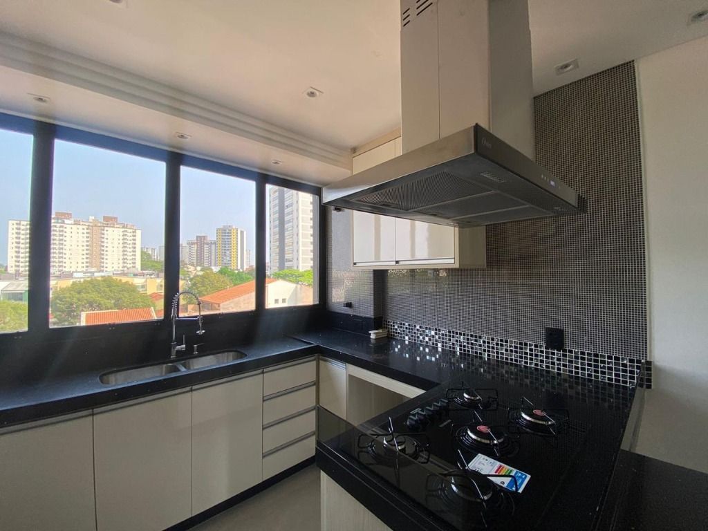 Apartamento à venda com 3 quartos, 220m² - Foto 5