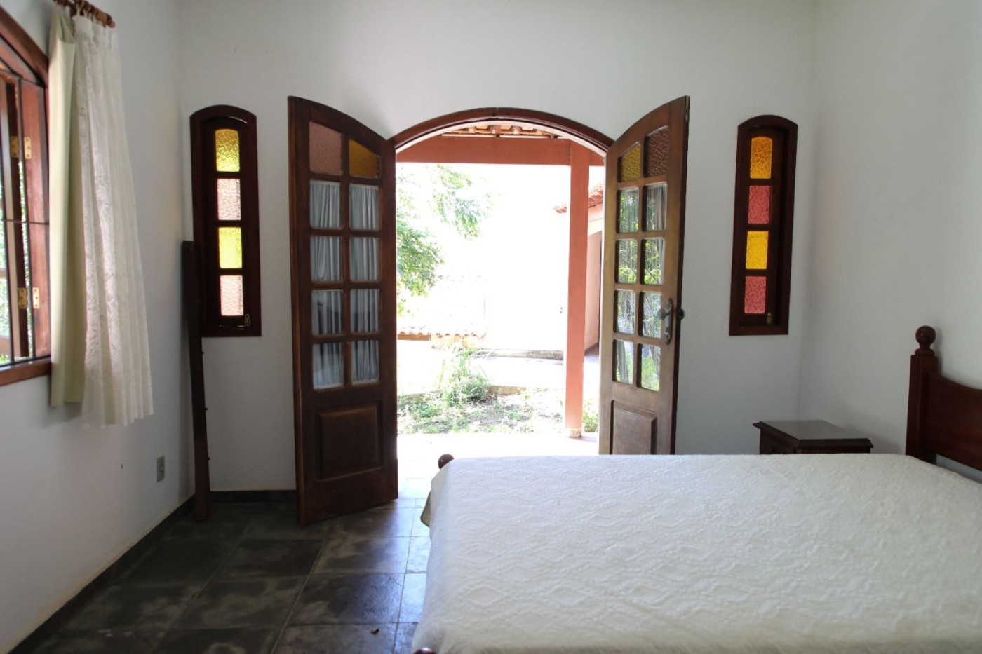 Casa para alugar com 3 quartos, 1250m² - Foto 14