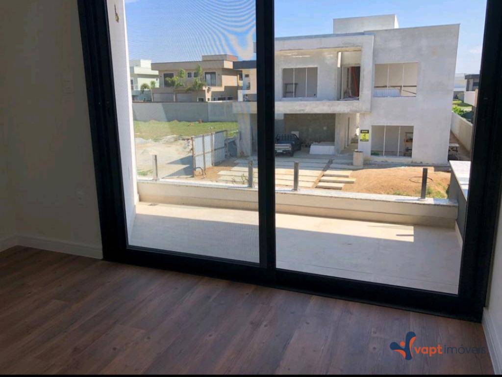 Sobrado à venda com 4 quartos, 387m² - Foto 27