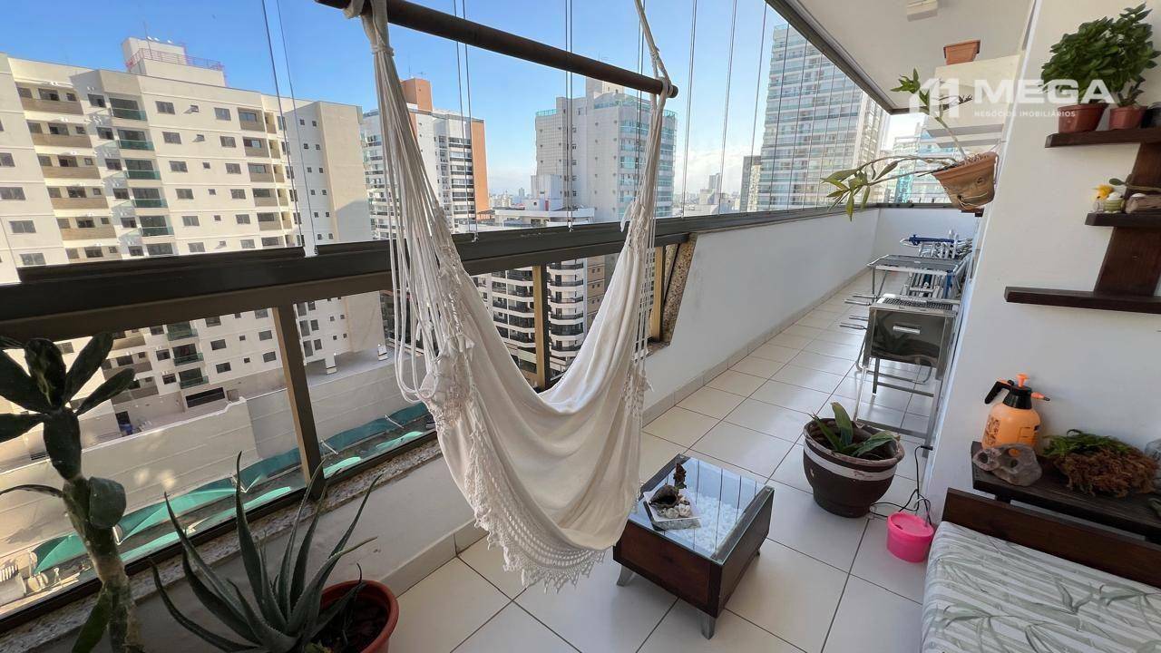 Apartamento à venda com 3 quartos, 139m² - Foto 1