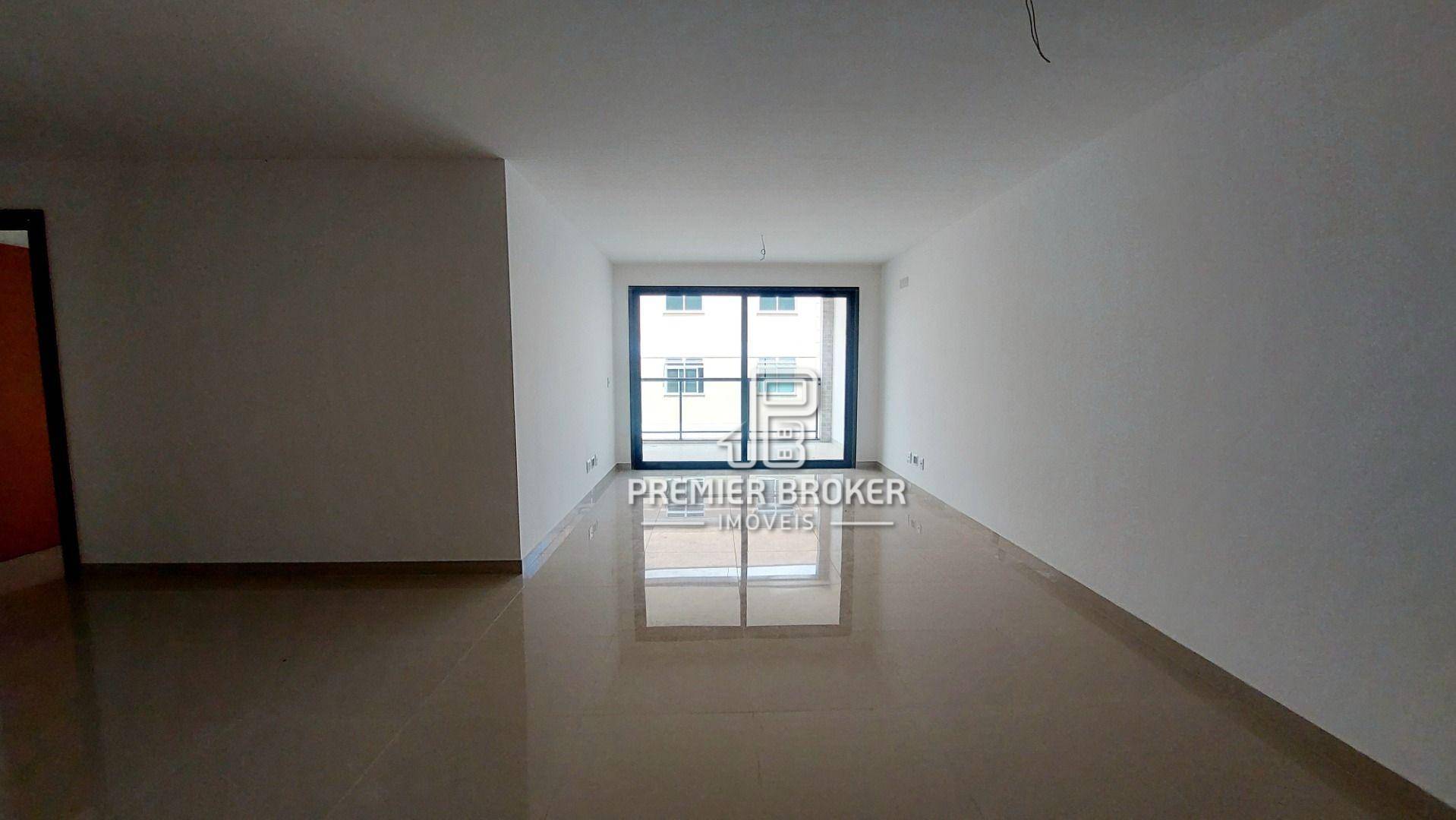 Apartamento à venda com 3 quartos, 150m² - Foto 7