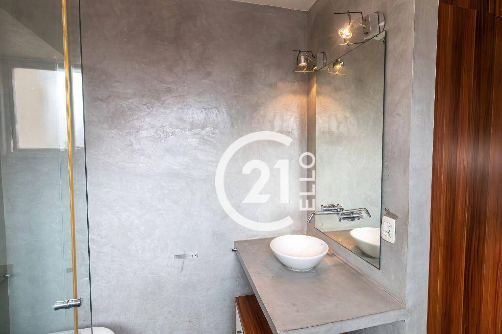 Apartamento para alugar com 2 quartos, 125m² - Foto 18