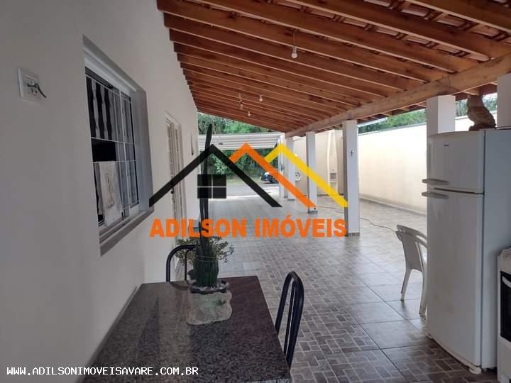 Casa à venda com 2 quartos, 200m² - Foto 7