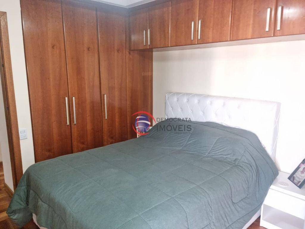 Apartamento à venda com 3 quartos, 106m² - Foto 7