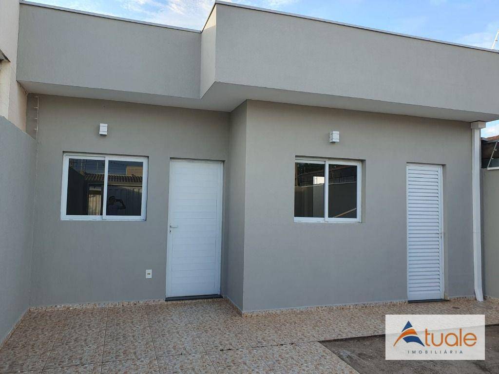 Casa à venda com 3 quartos, 80m² - Foto 1