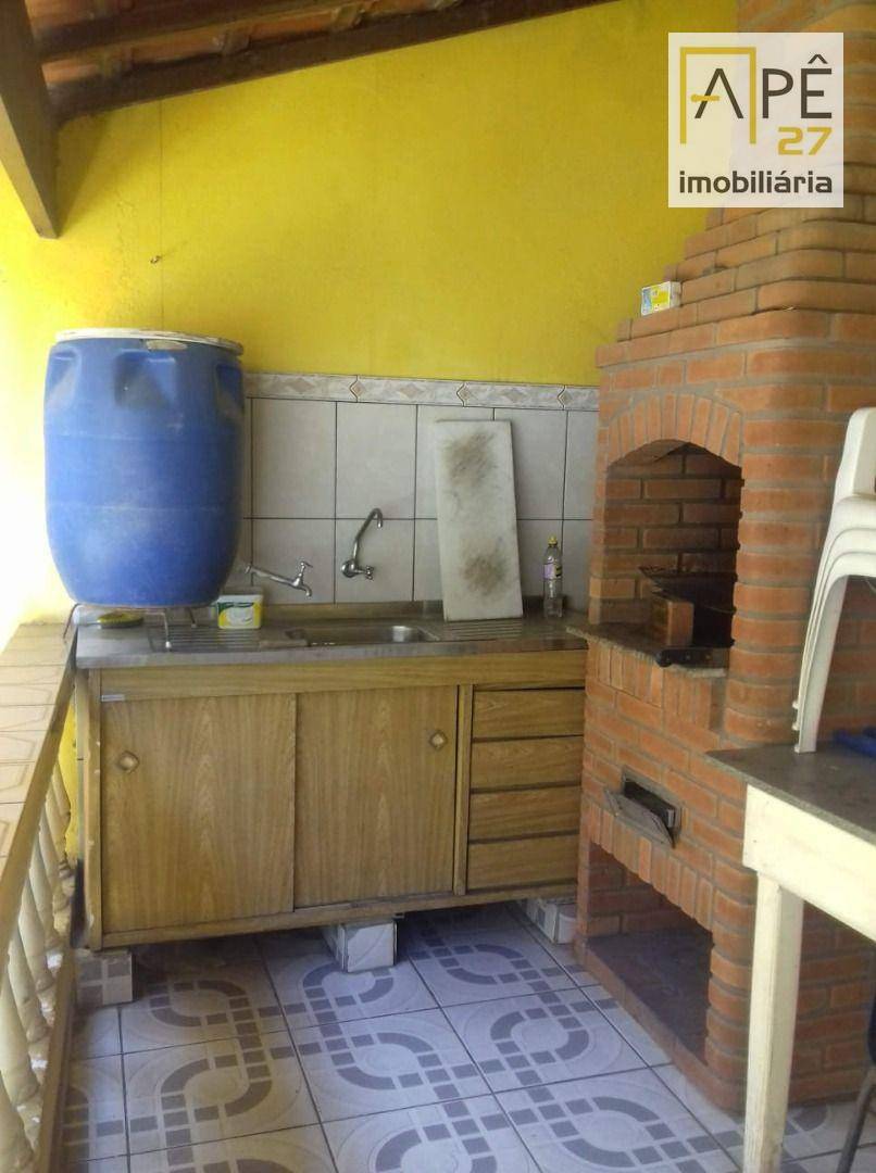 Casa à venda com 4 quartos, 280m² - Foto 17