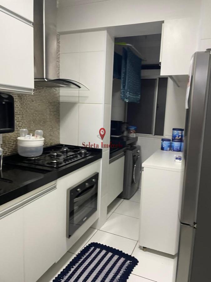 Apartamento à venda com 2 quartos, 56m² - Foto 10