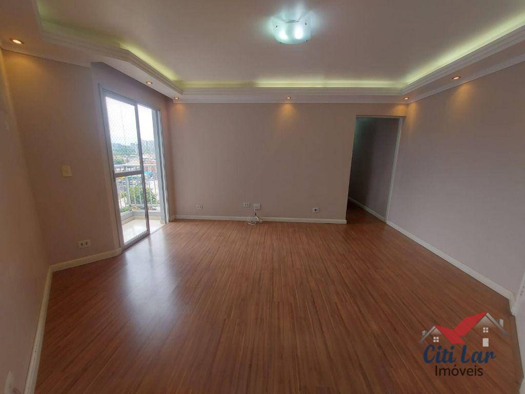 Apartamento para alugar com 2 quartos, 62m² - Foto 2