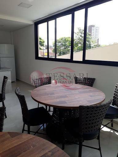 Apartamento à venda com 3 quartos, 99m² - Foto 2