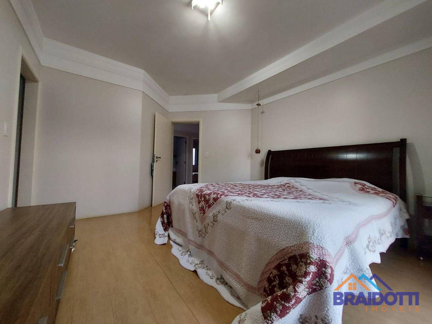 Casa à venda com 3 quartos, 249m² - Foto 22