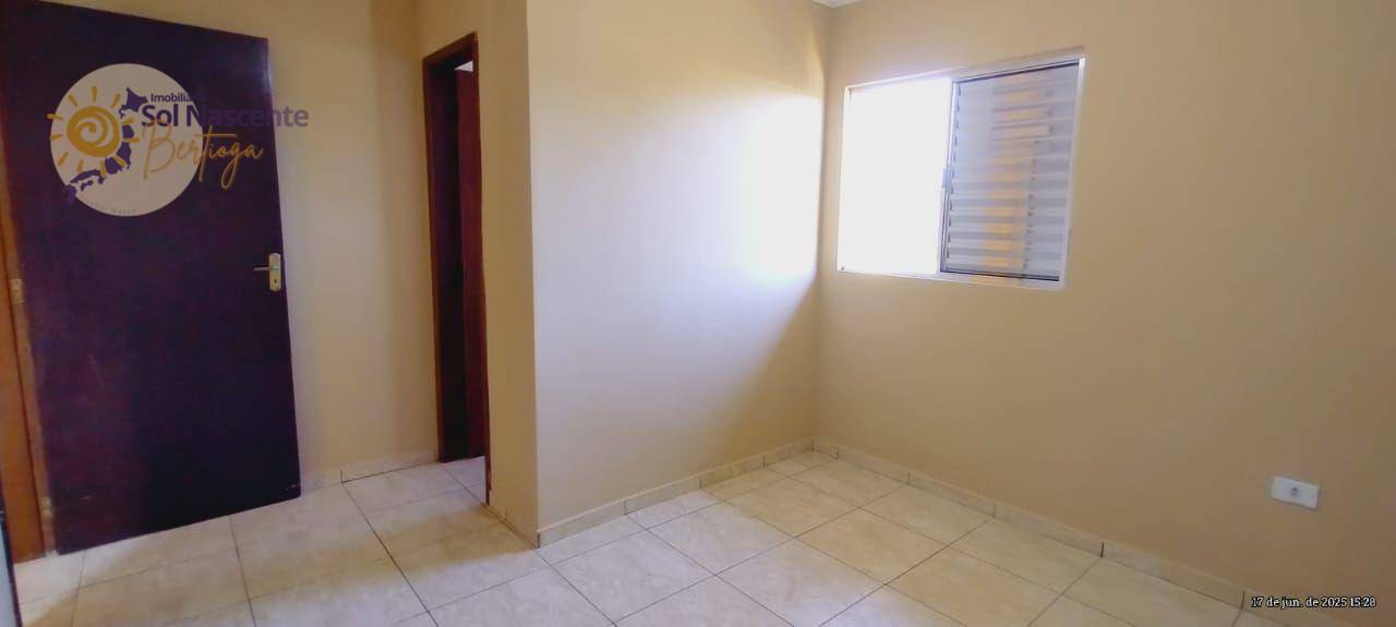 Apartamento para alugar com 2 quartos, 55m² - Foto 9