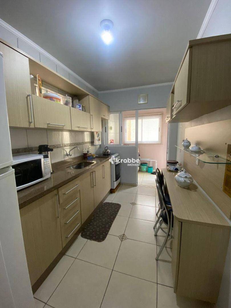 Apartamento à venda com 2 quartos, 68m² - Foto 3