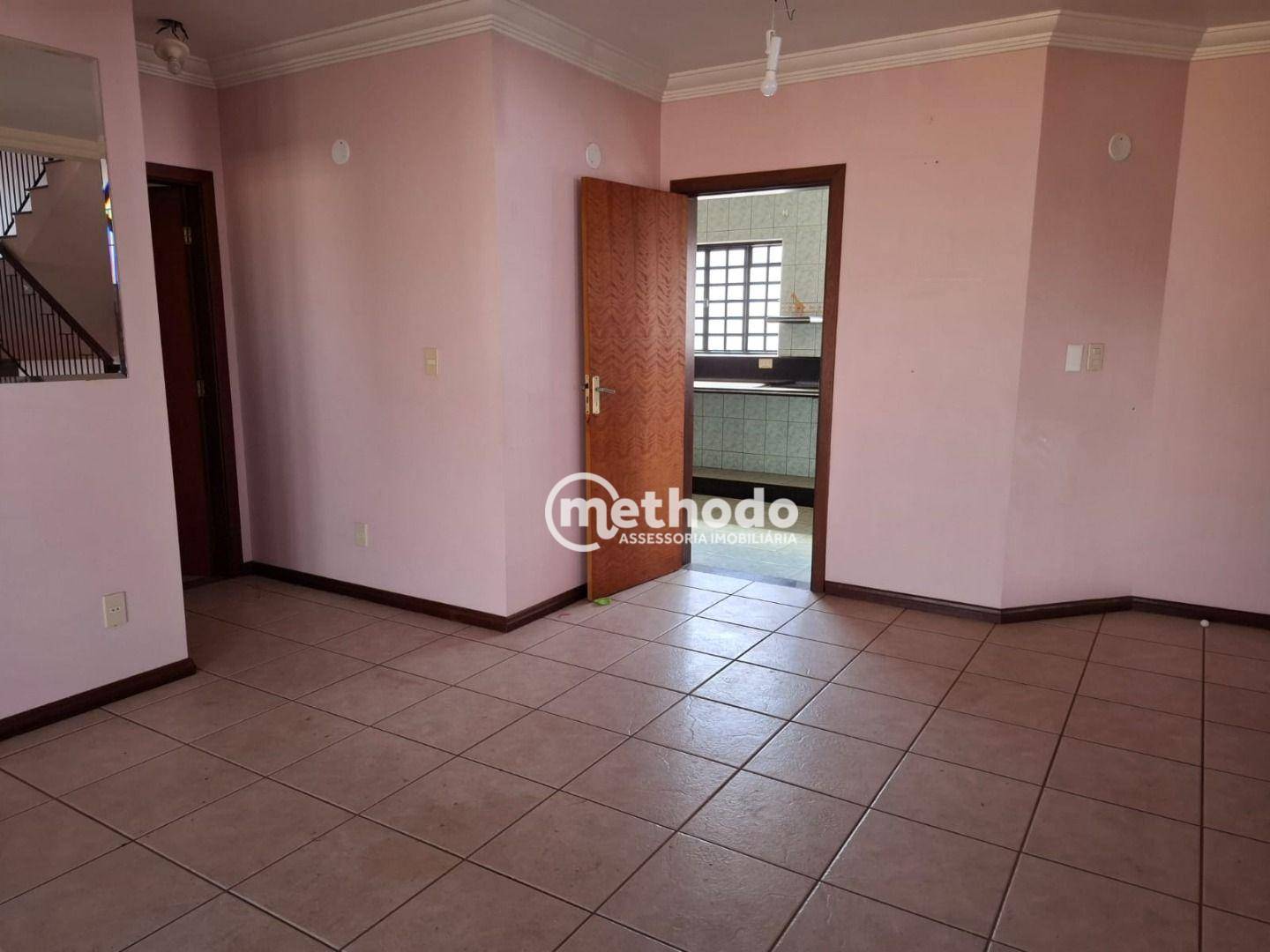 Casa à venda com 3 quartos, 407m² - Foto 31