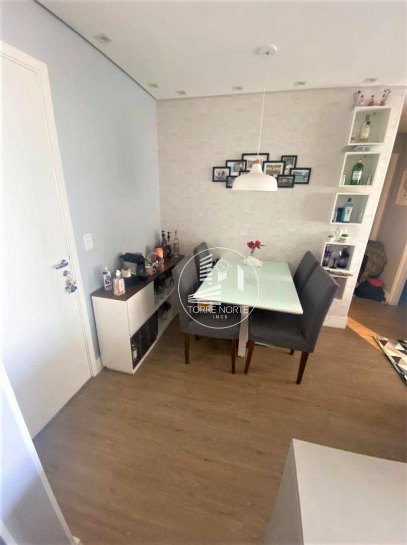 Apartamento à venda com 2 quartos, 47m² - Foto 2