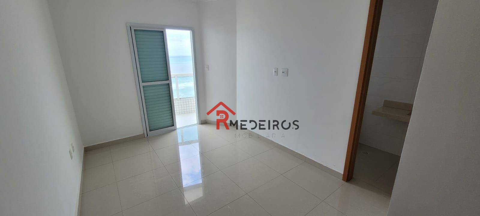 Apartamento à venda com 3 quartos, 123m² - Foto 11