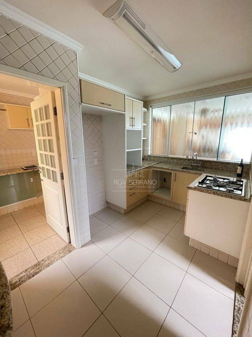 Sobrado à venda e aluguel com 3 quartos, 357m² - Foto 5