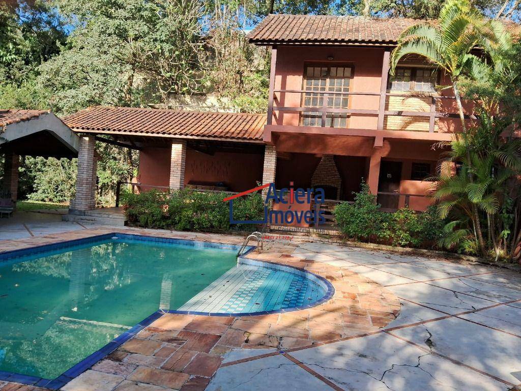 Casa de Condomínio à venda com 3 quartos, 400m² - Foto 2