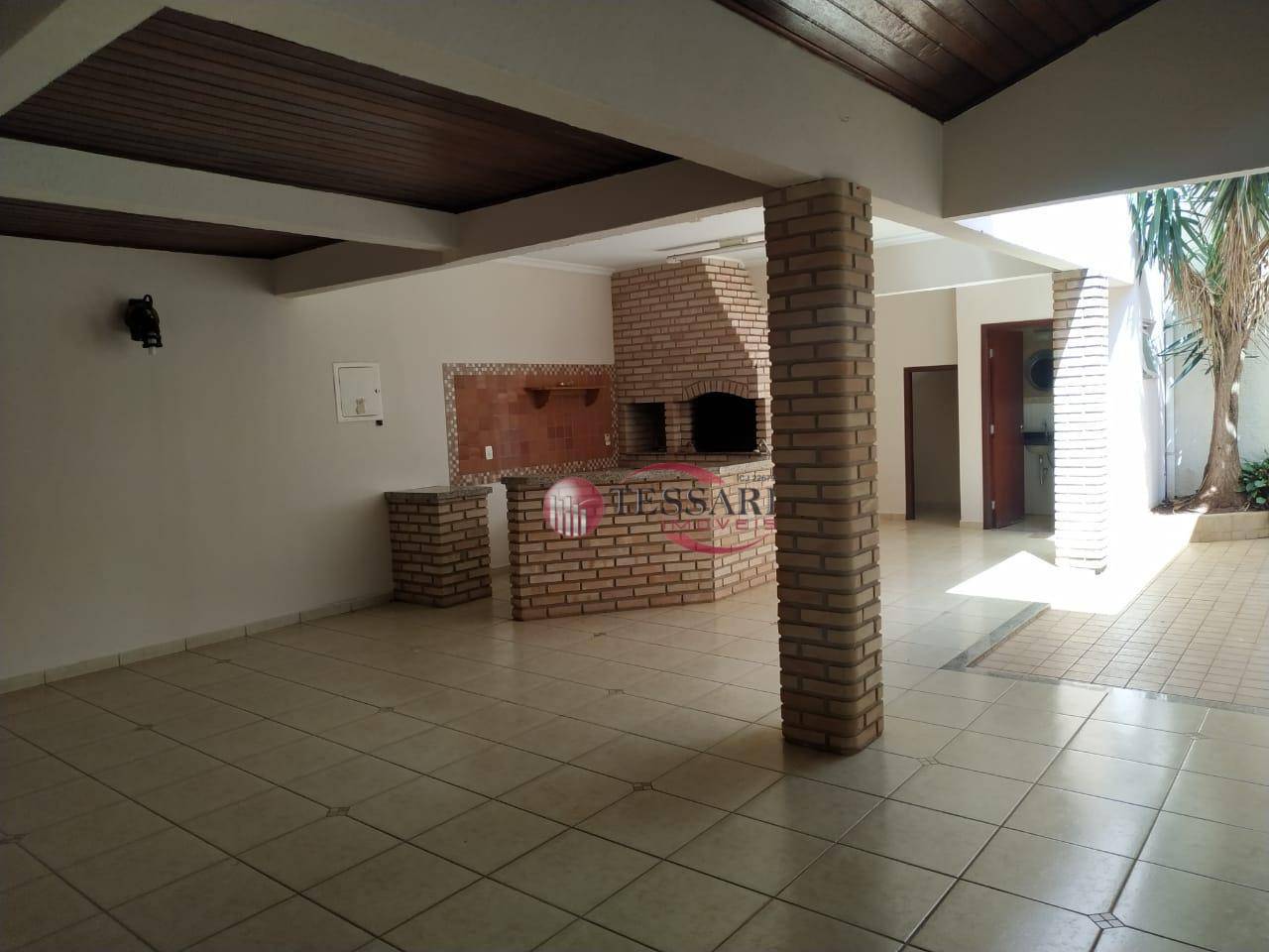 Casa à venda com 4 quartos, 450m² - Foto 14