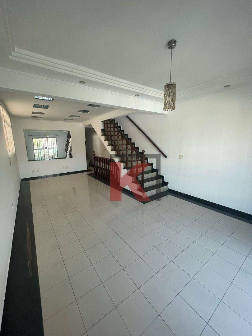 Casa de Condomínio à venda com 5 quartos, 192m² - Foto 13