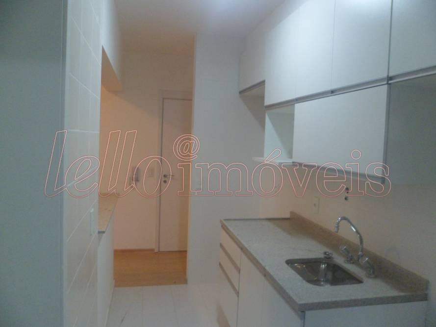 Apartamento para alugar com 2 quartos, 74m² - Foto 12