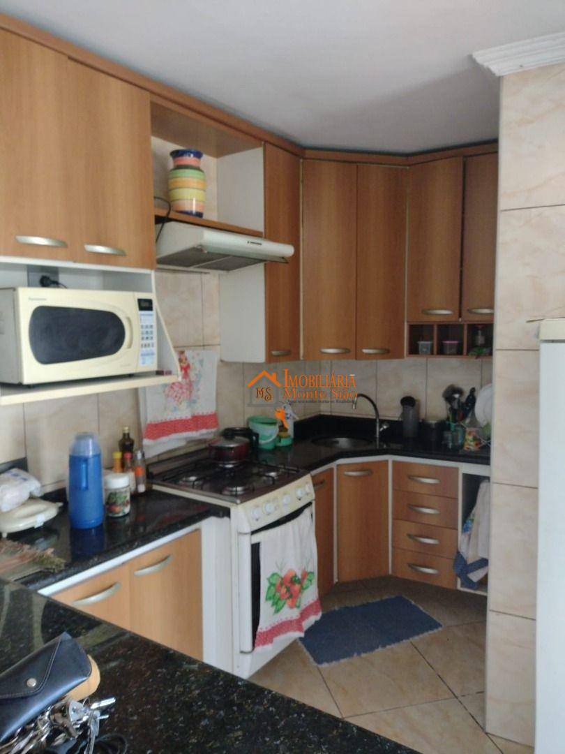 Casa à venda com 6 quartos, 300m² - Foto 4