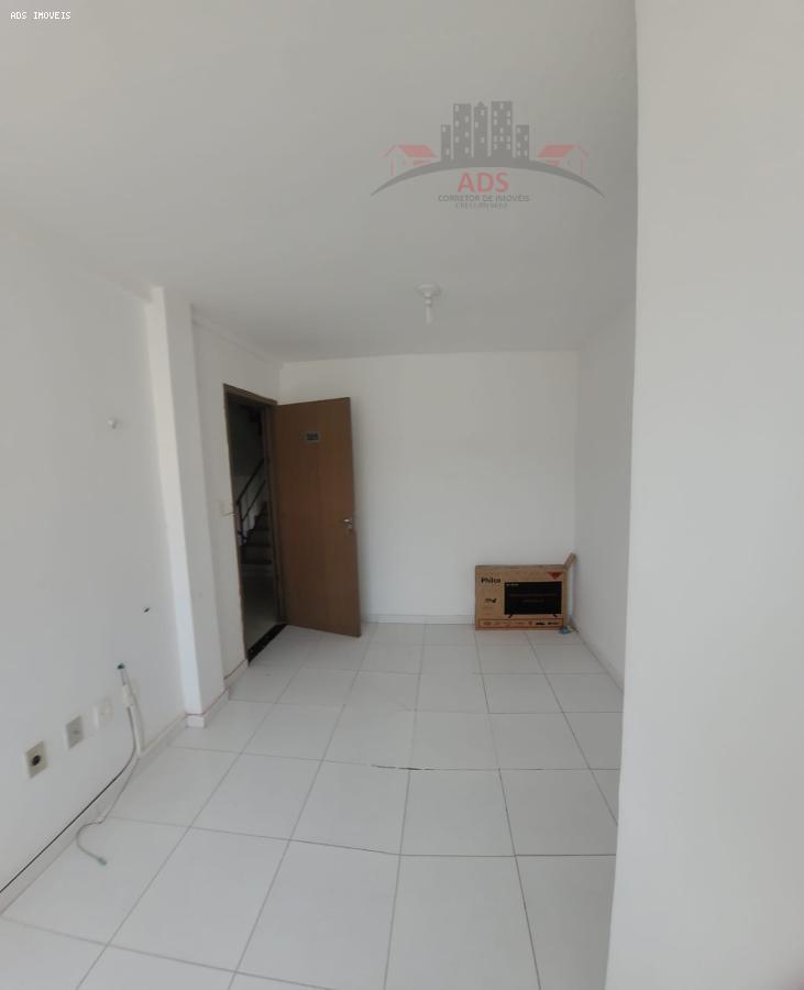 Apartamento à venda com 2 quartos, 45m² - Foto 13