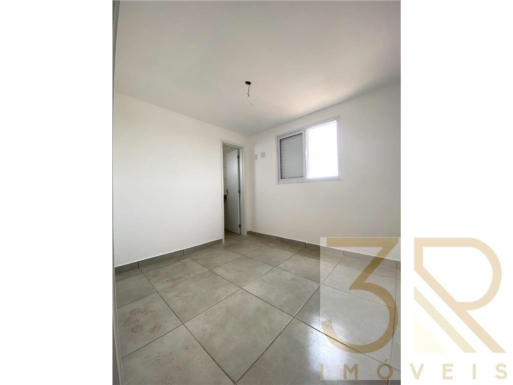 Apartamento à venda com 2 quartos, 61m² - Foto 15