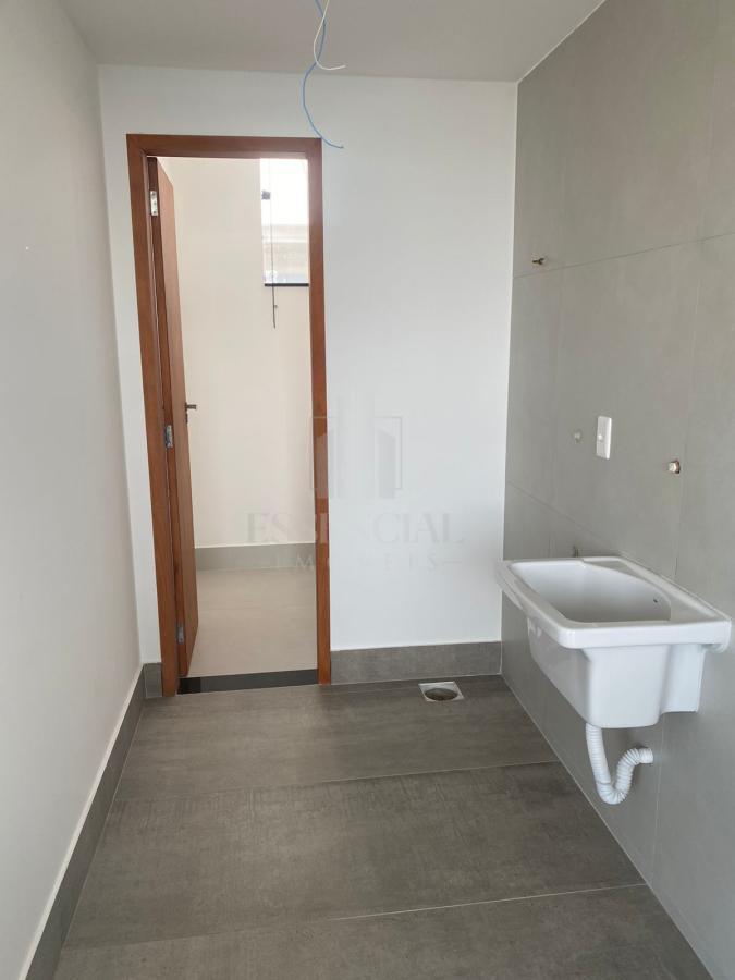 Apartamento à venda com 3 quartos, 131m² - Foto 9