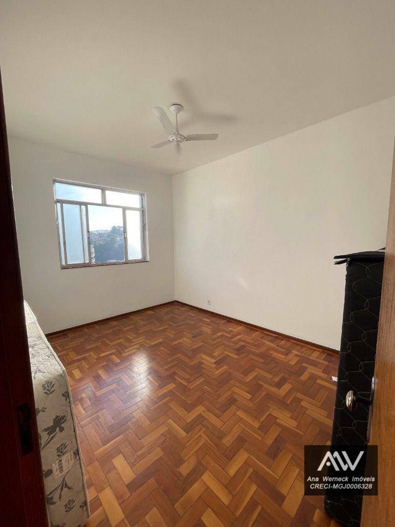 Apartamento à venda com 3 quartos, 100m² - Foto 8