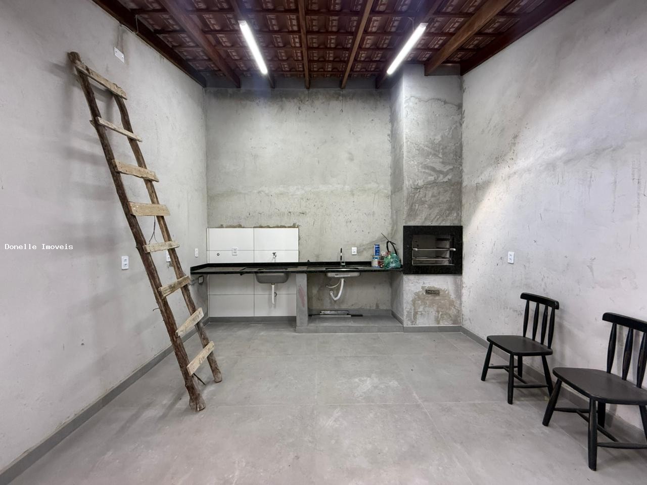 Casa para alugar com 3 quartos, 90m² - Foto 10