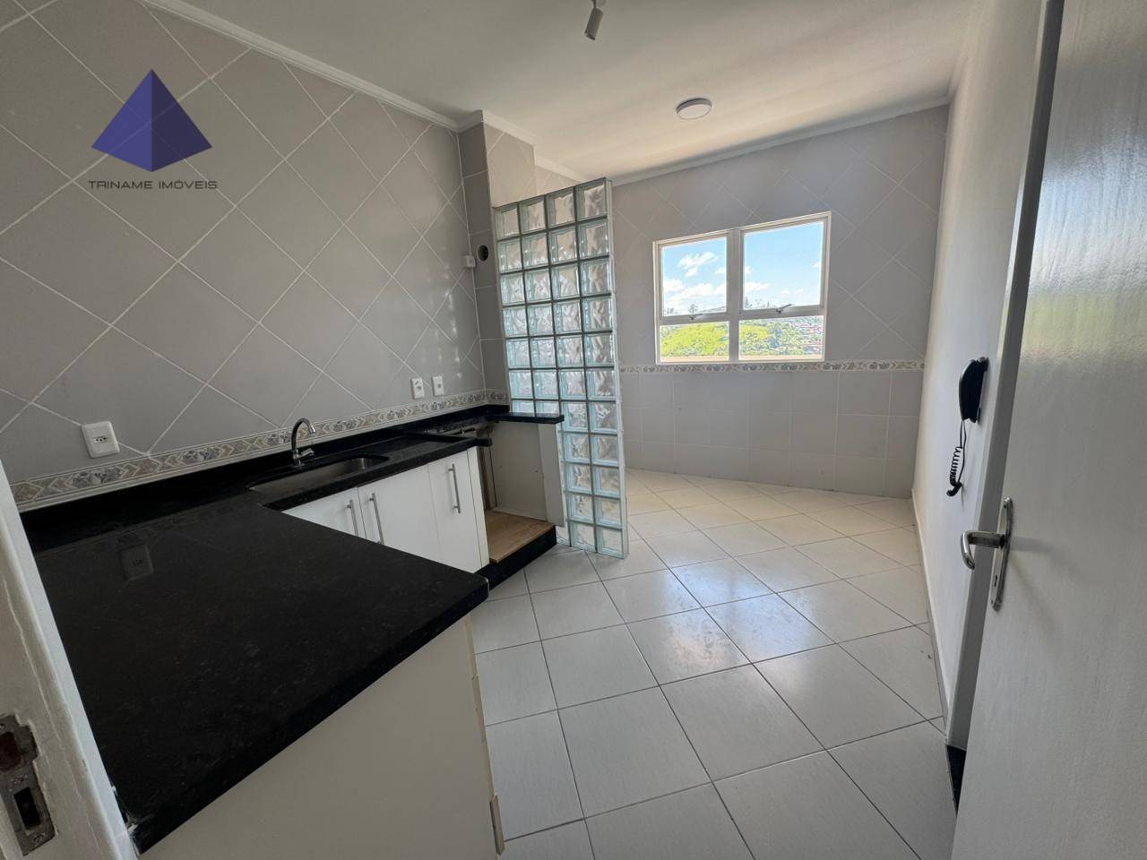 Cobertura à venda com 2 quartos, 150m² - Foto 1