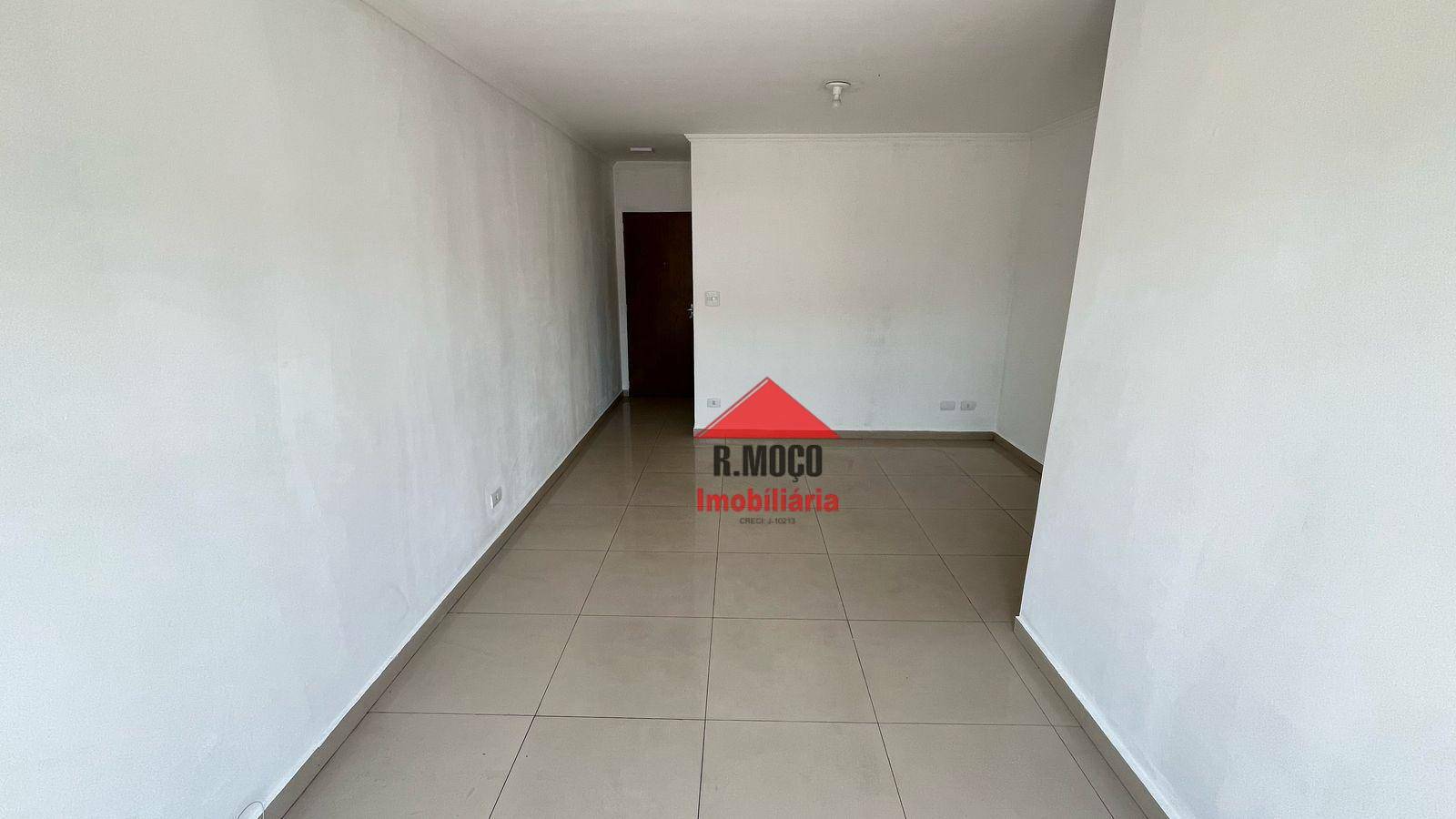 Apartamento para alugar com 3 quartos, 81m² - Foto 12