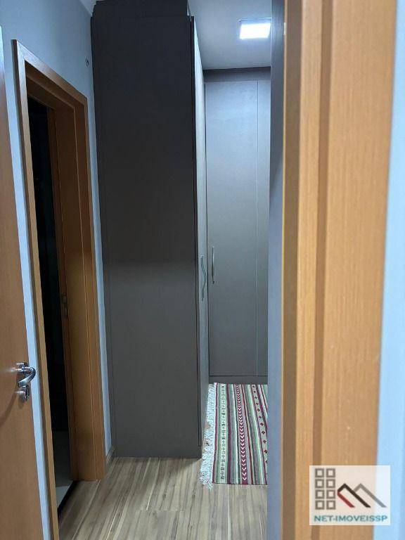 Apartamento à venda com 2 quartos, 64m² - Foto 17