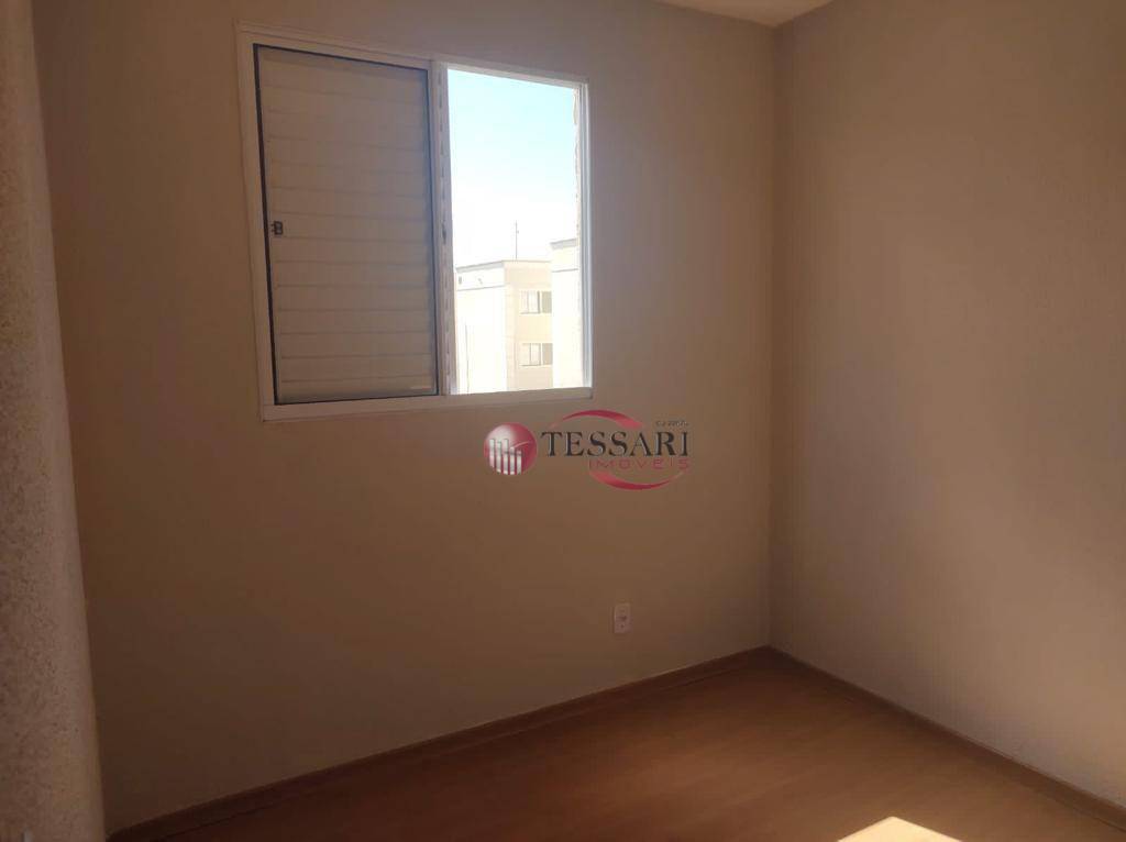 Apartamento para alugar com 2 quartos, 47m² - Foto 6