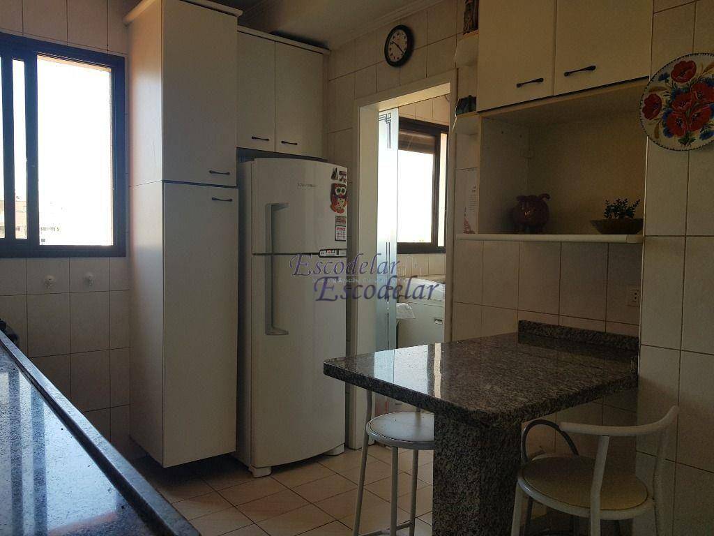 Apartamento à venda com 3 quartos, 106m² - Foto 27