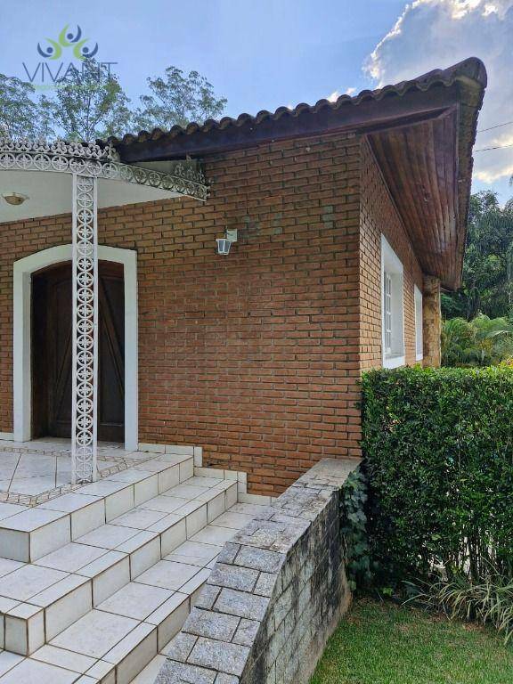 Casa de Condomínio à venda e aluguel com 4 quartos, 550m² - Foto 4