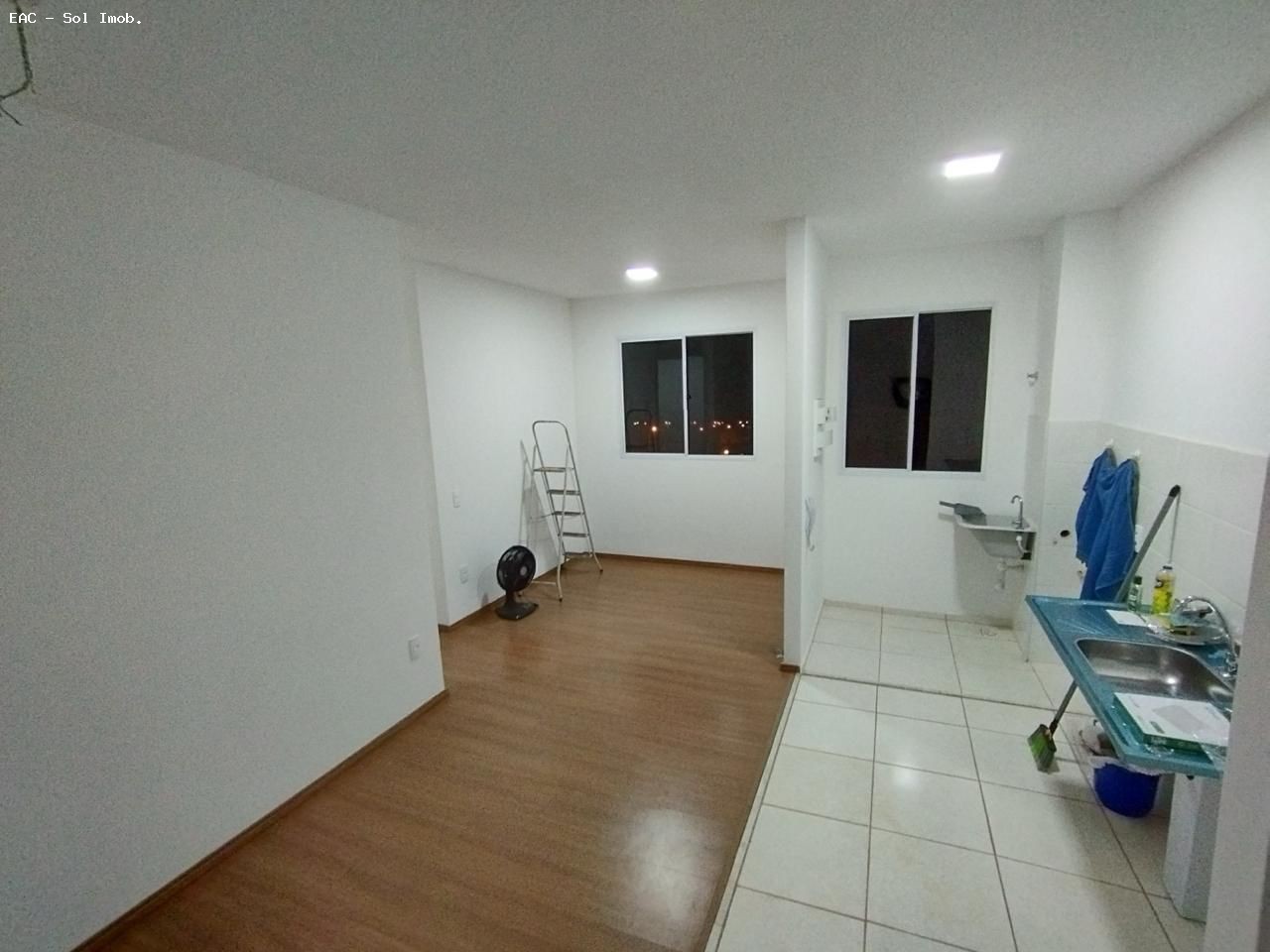 Apartamento para alugar com 2 quartos, 44m² - Foto 2