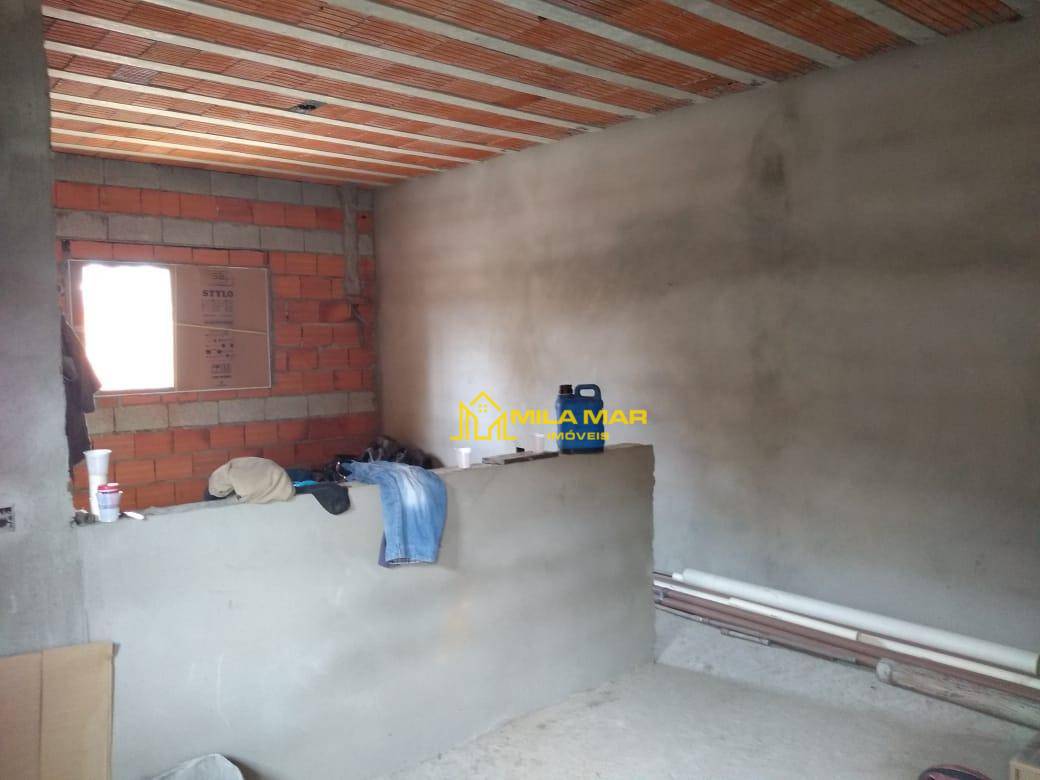 Casa à venda com 2 quartos, 125m² - Foto 11