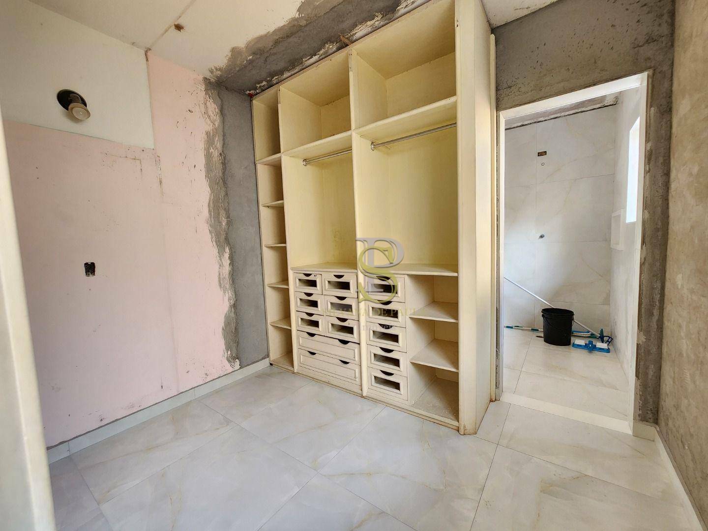 Casa à venda com 3 quartos, 350m² - Foto 21