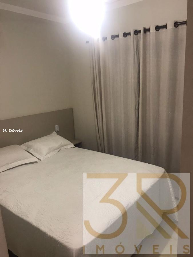 Apartamento à venda com 2 quartos, 60m² - Foto 15