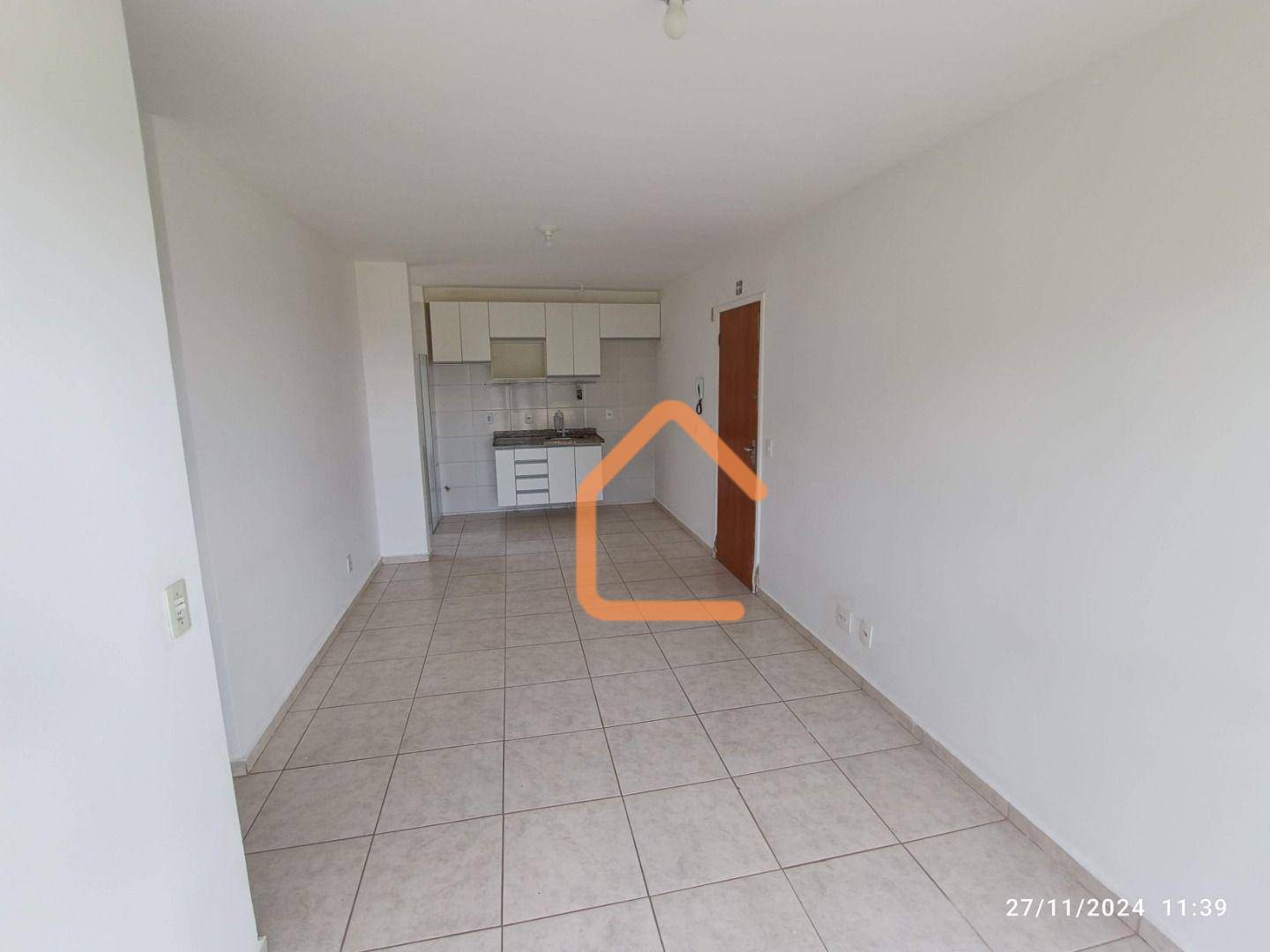 Apartamento para alugar com 2 quartos, 50m² - Foto 7