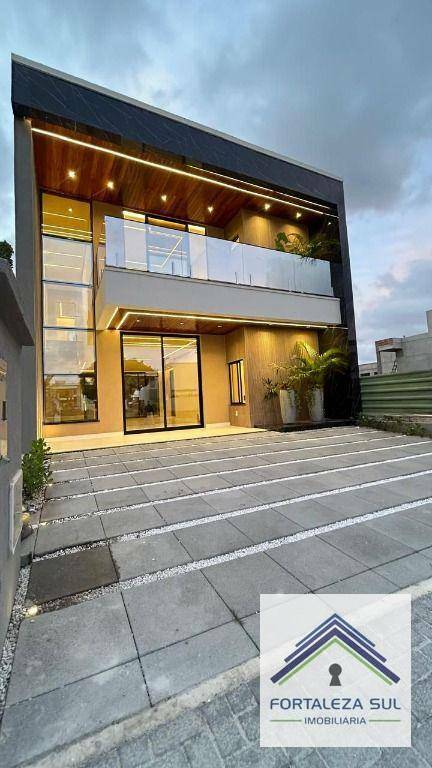 Casa de Condomínio à venda com 4 quartos, 238m² - Foto 2