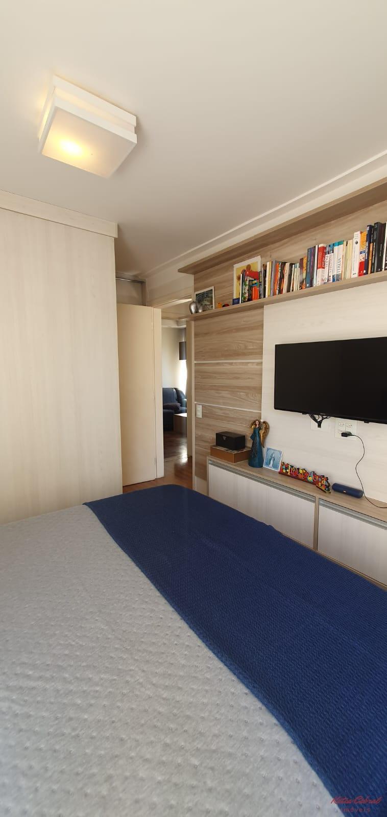 Apartamento à venda com 2 quartos, 75m² - Foto 13