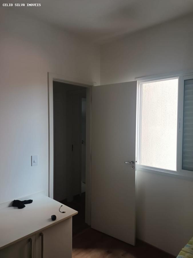 Apartamento à venda com 3 quartos, 67m² - Foto 10