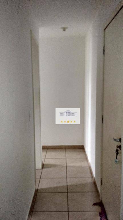 Apartamento à venda com 2 quartos, 45m² - Foto 4