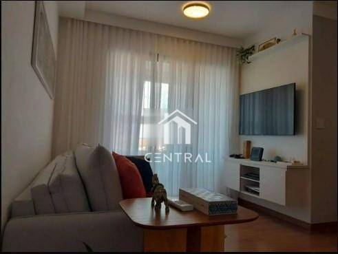 Apartamento à venda com 2 quartos, 67m² - Foto 1