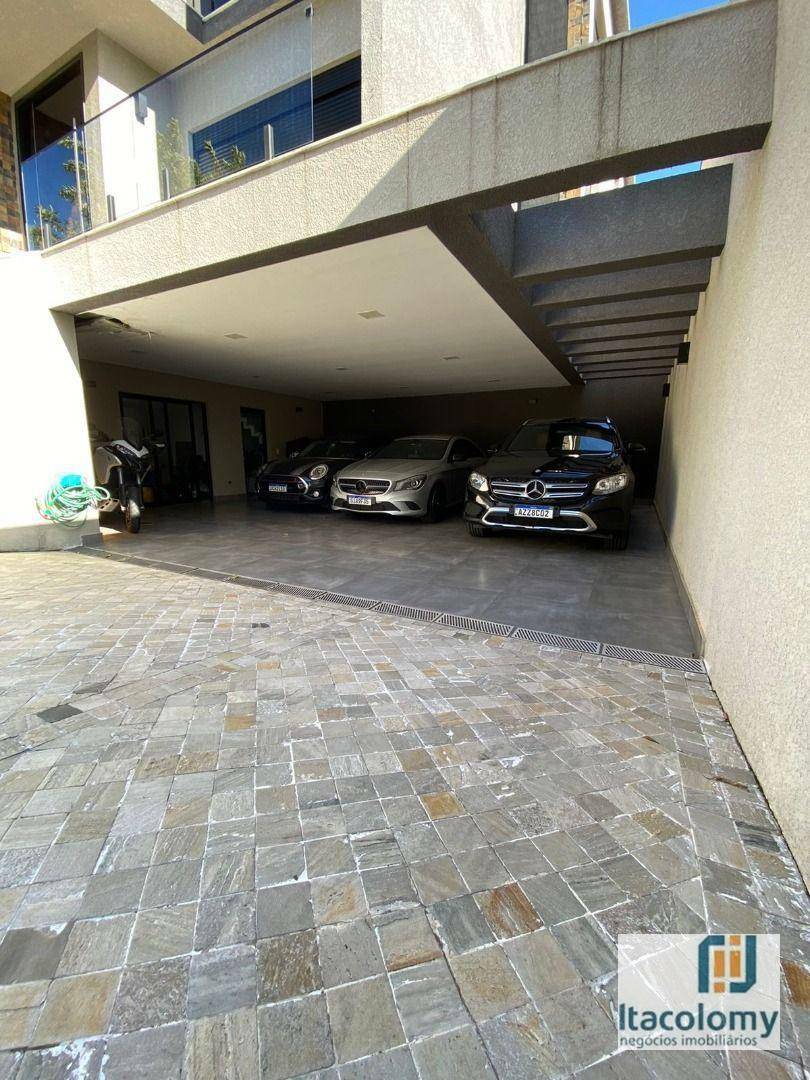 Casa de Condomínio à venda e aluguel com 5 quartos, 540m² - Foto 17