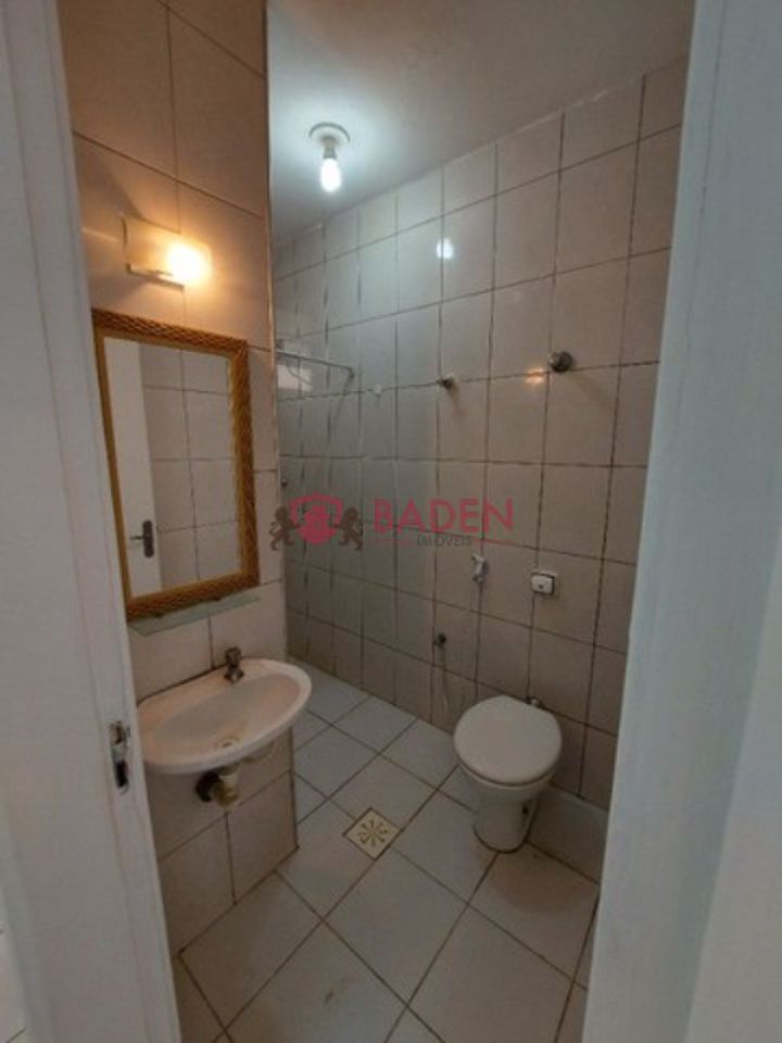 Apartamento à venda com 1 quarto, 42m² - Foto 6