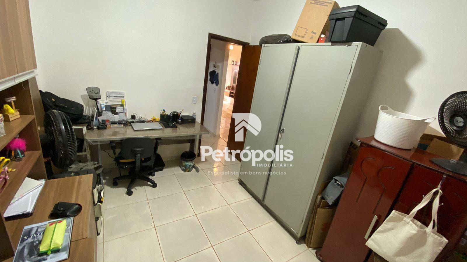 Apartamento à venda com 2 quartos, 69m² - Foto 11