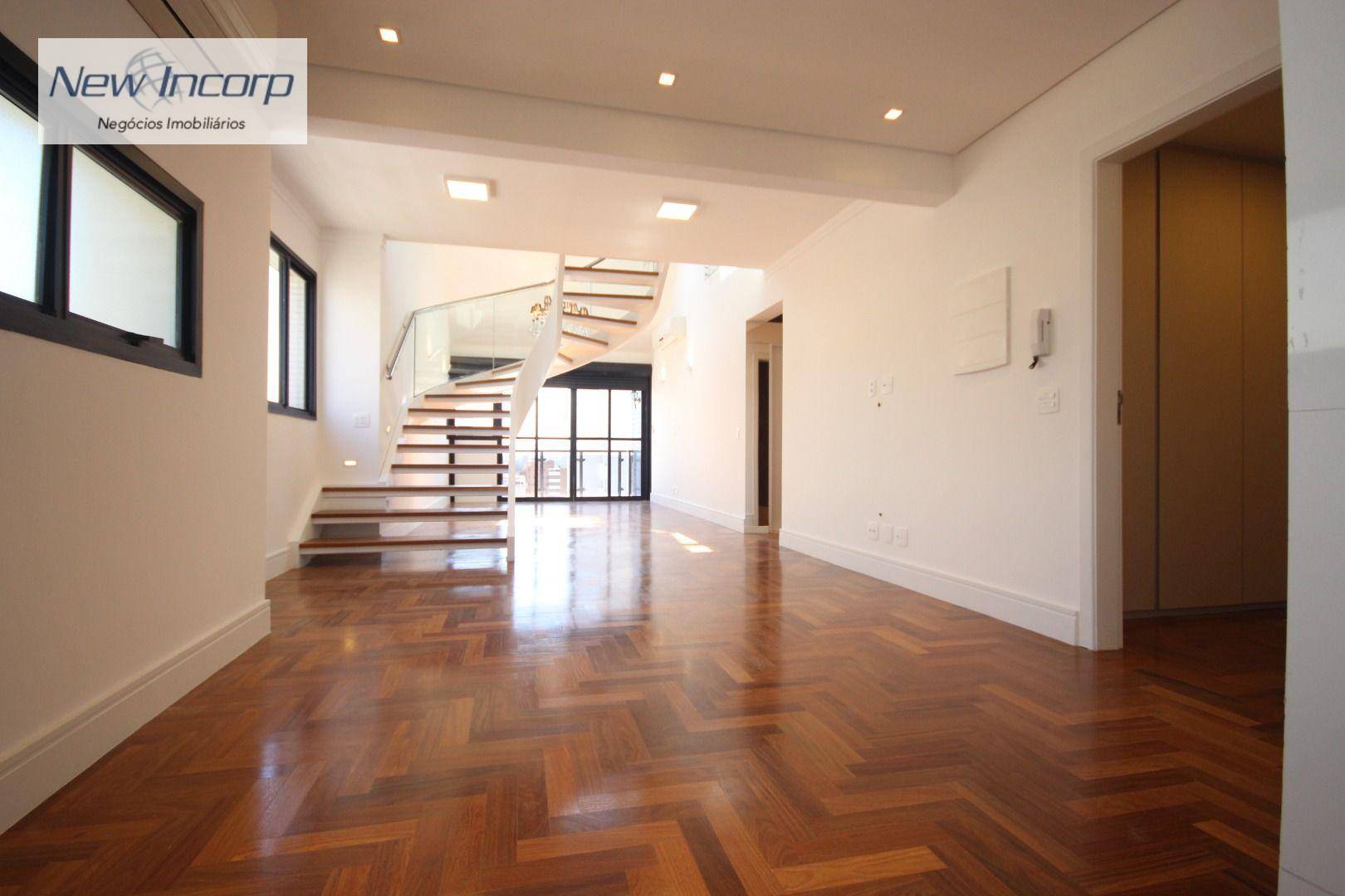 Cobertura, 3 quartos, 314 m² - Foto 4